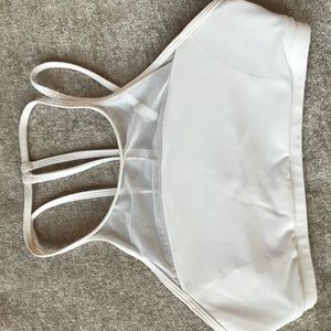 Lulu Lemon - Sports Bra